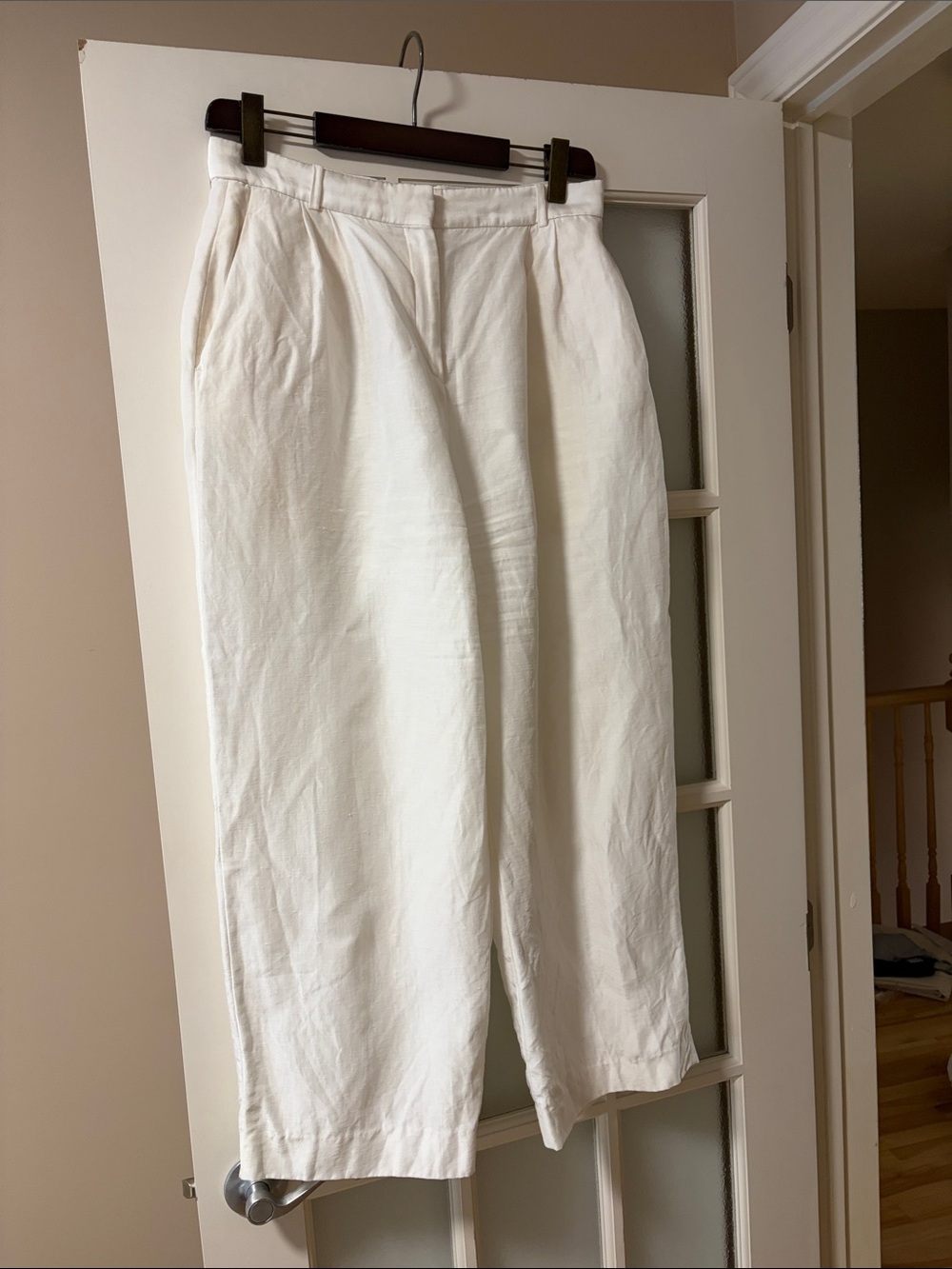 Sandro white summer pants made in France, 52% viscose 48% linen